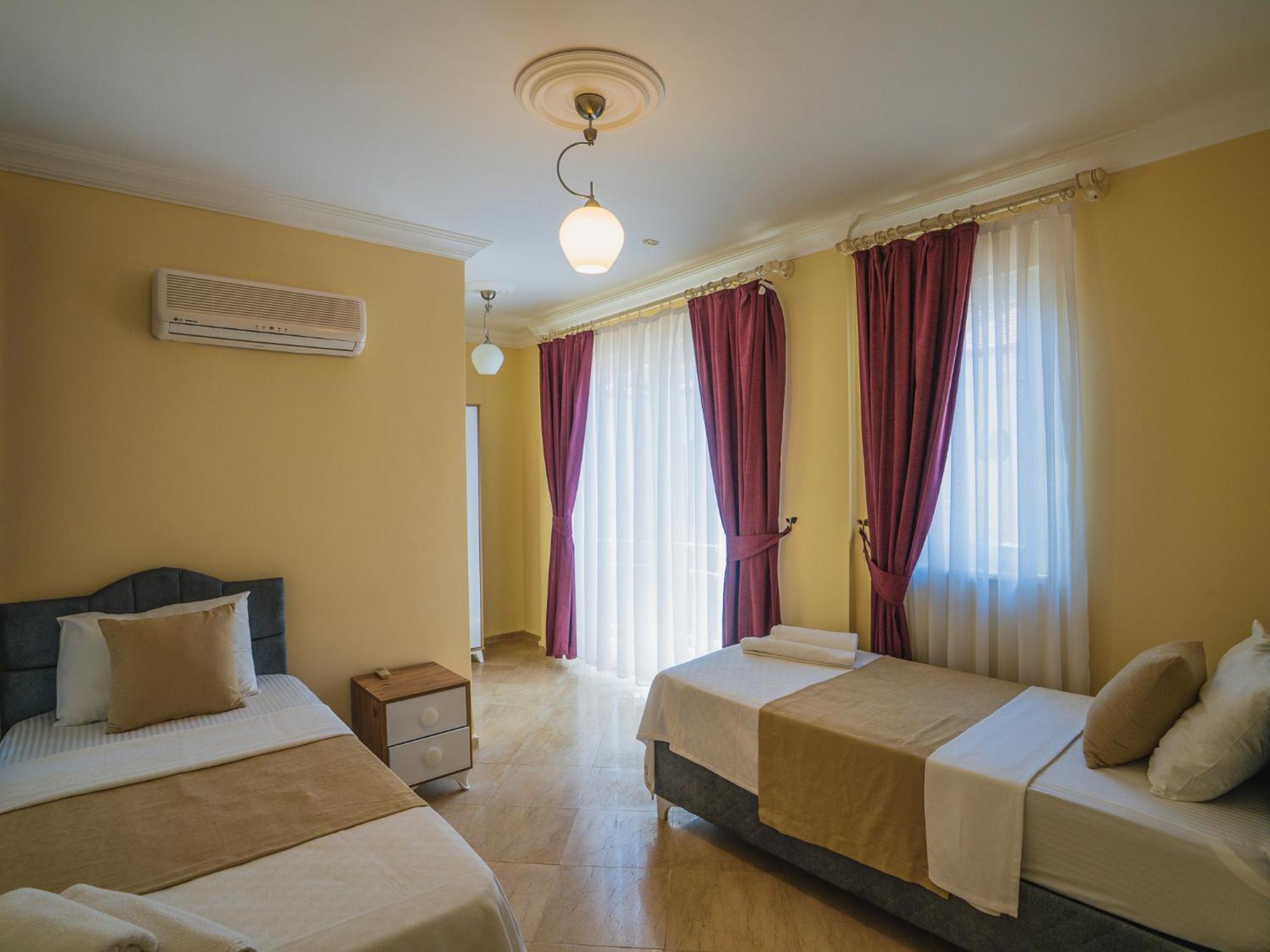 Sunset Beach Resort Aqua Lettings Fethiye Exteriér fotografie