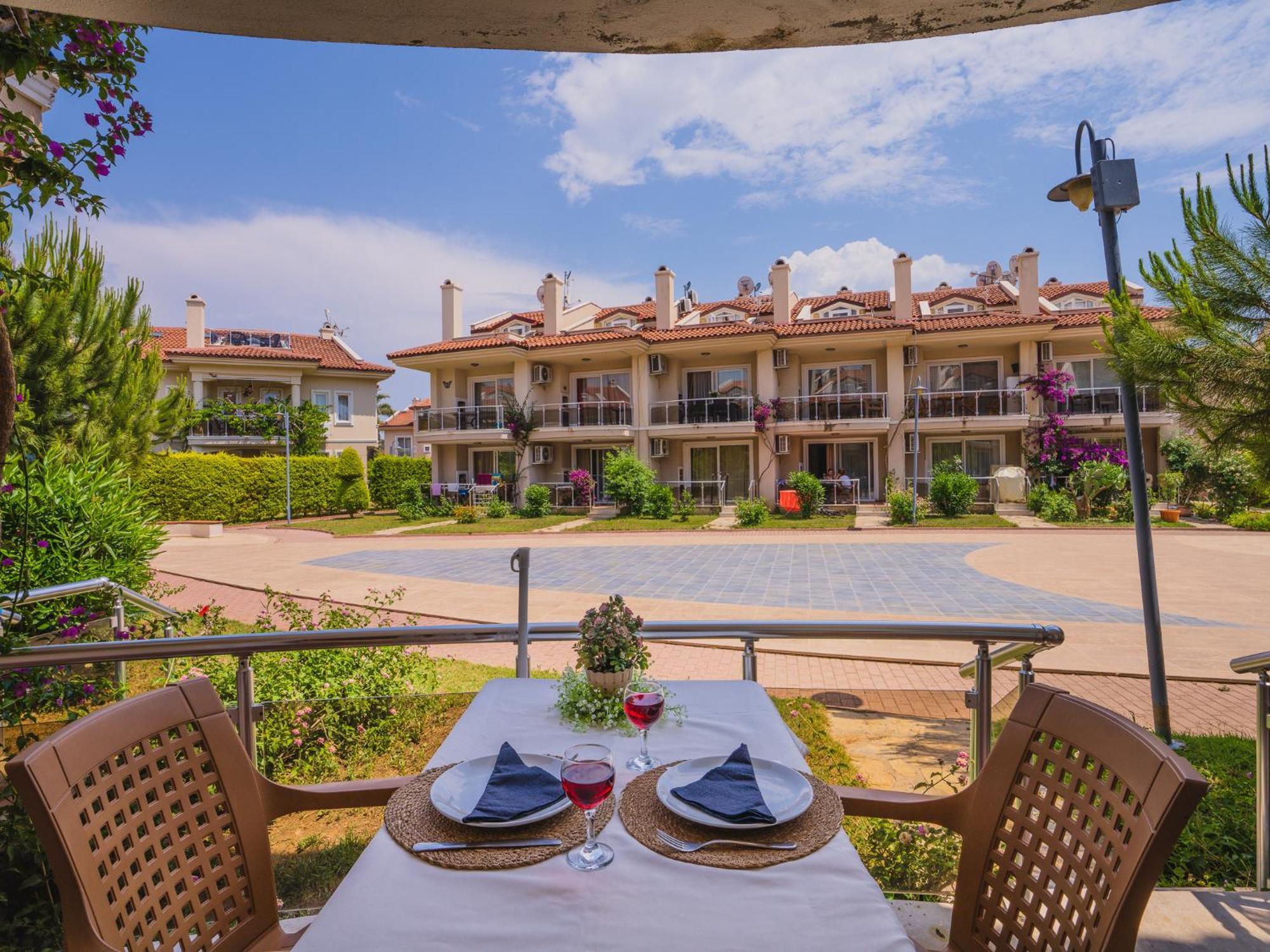 Sunset Beach Resort Aqua Lettings Fethiye Exteriér fotografie