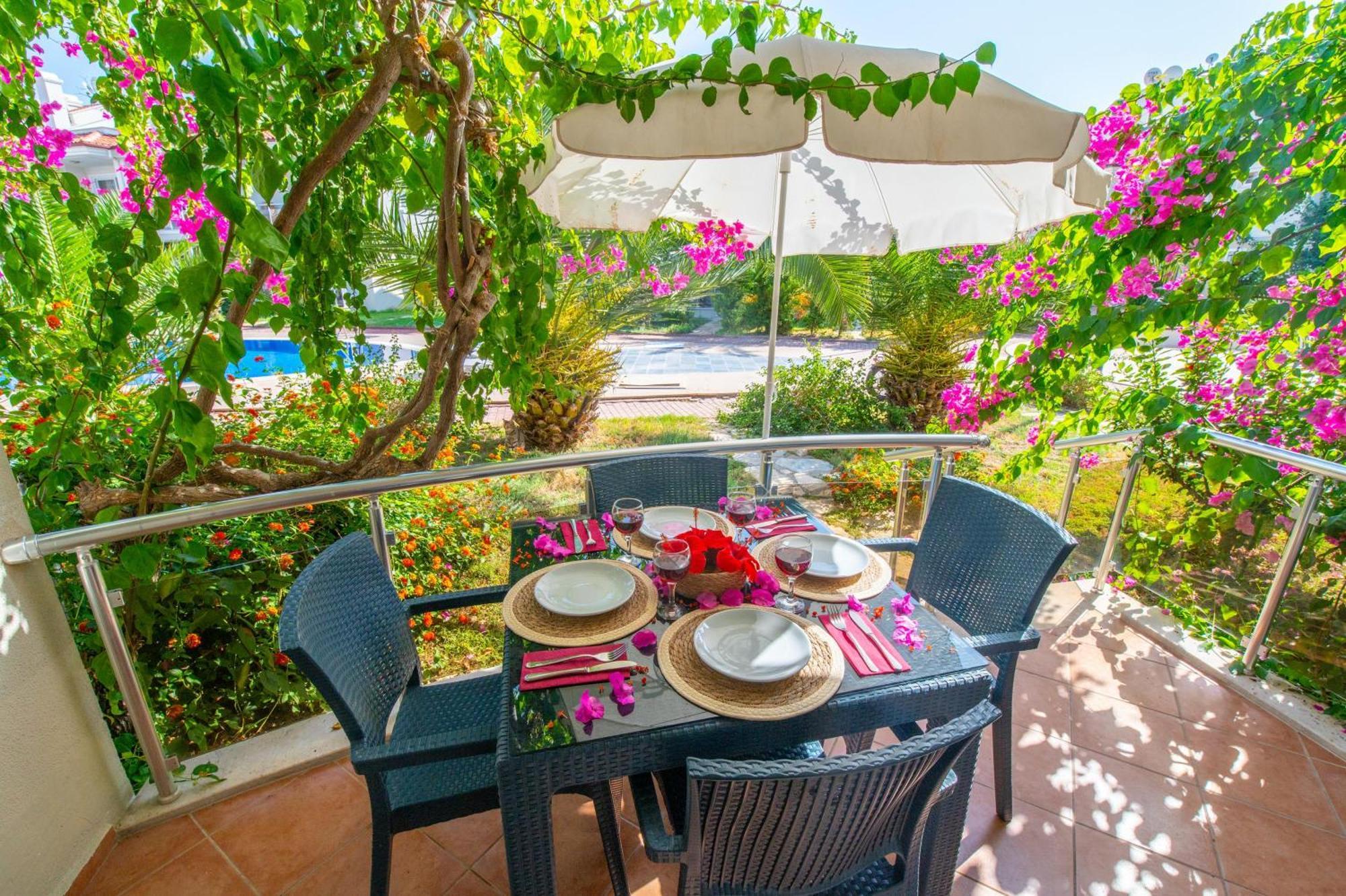 Sunset Beach Resort Aqua Lettings Fethiye Exteriér fotografie