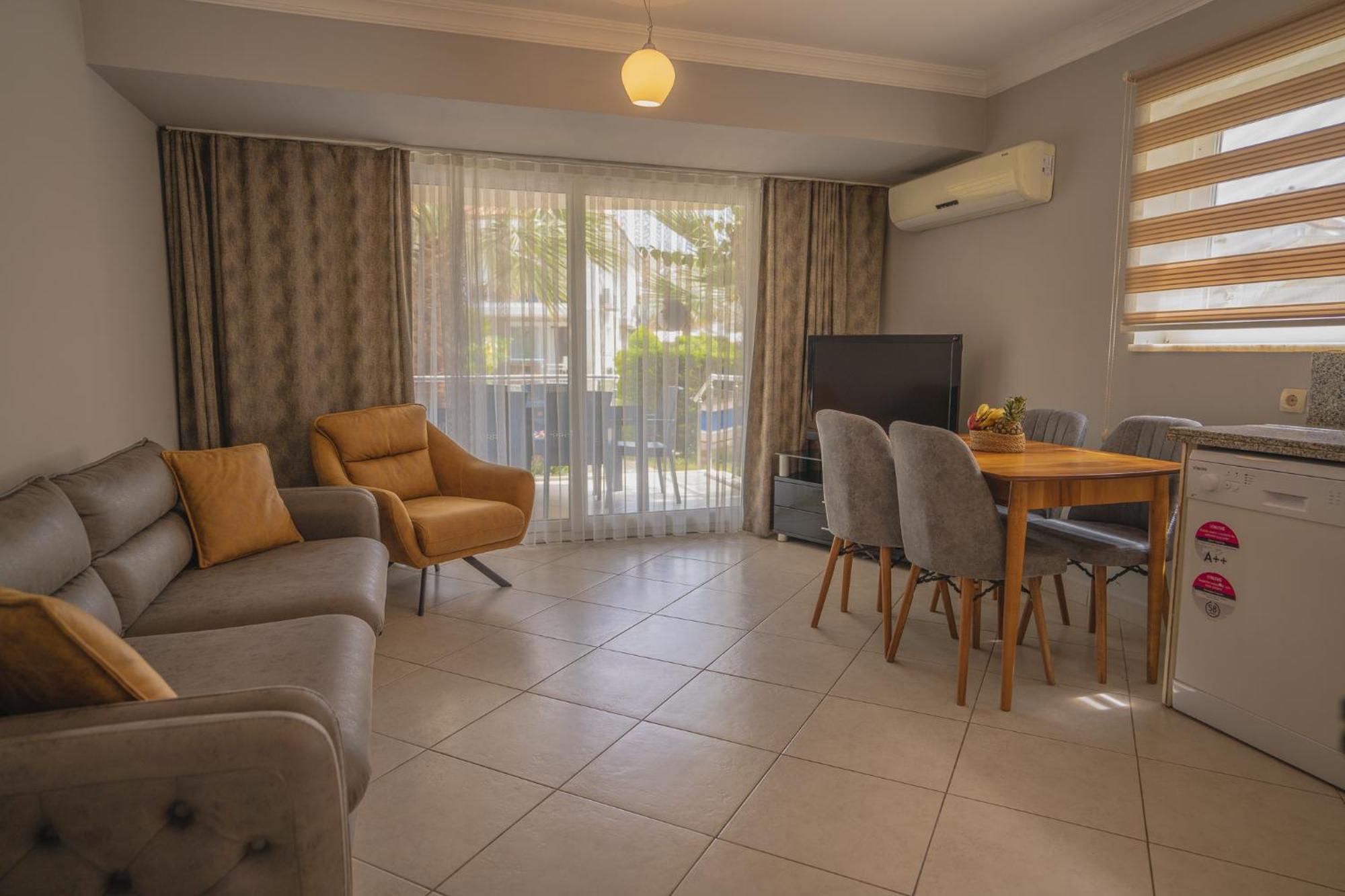 Sunset Beach Resort Aqua Lettings Fethiye Exteriér fotografie